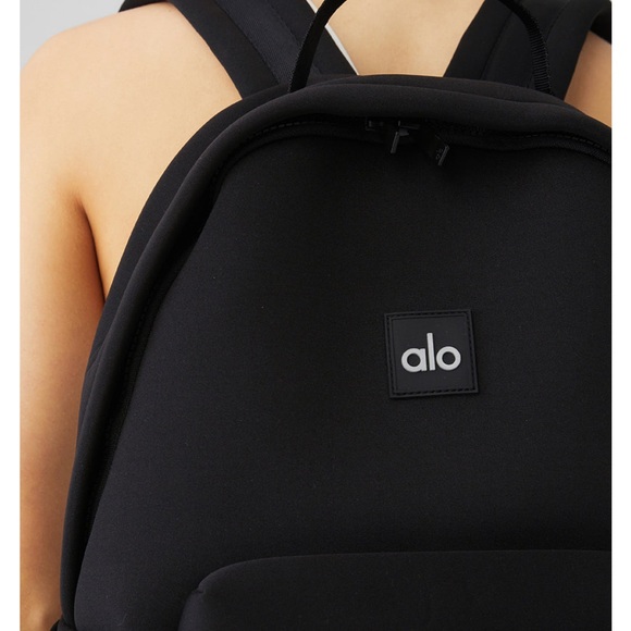 ALO YOGA STOW BACKPACK BLACK / SILVER - Picture 3 of 9